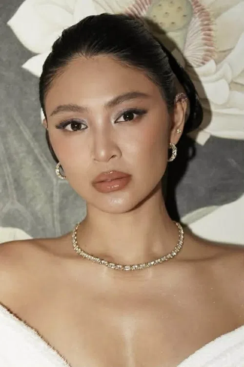 Nadine Lustre profile