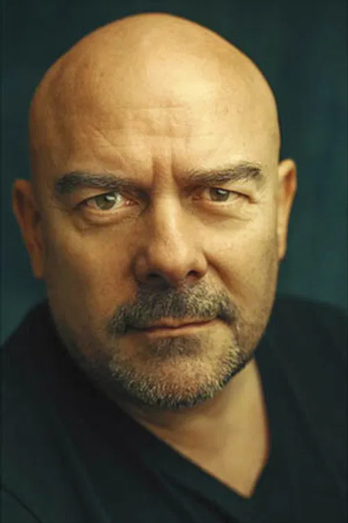 Paul Garrett profile