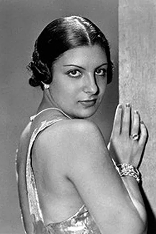 Maria Helena Matos profile