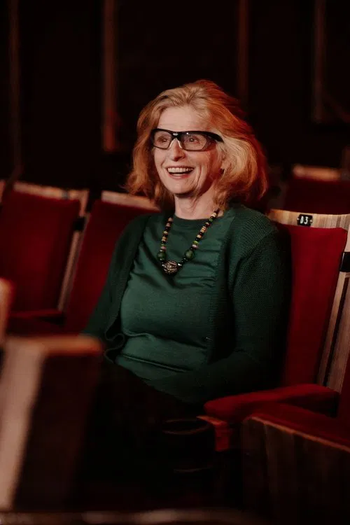 Claire Simon profile