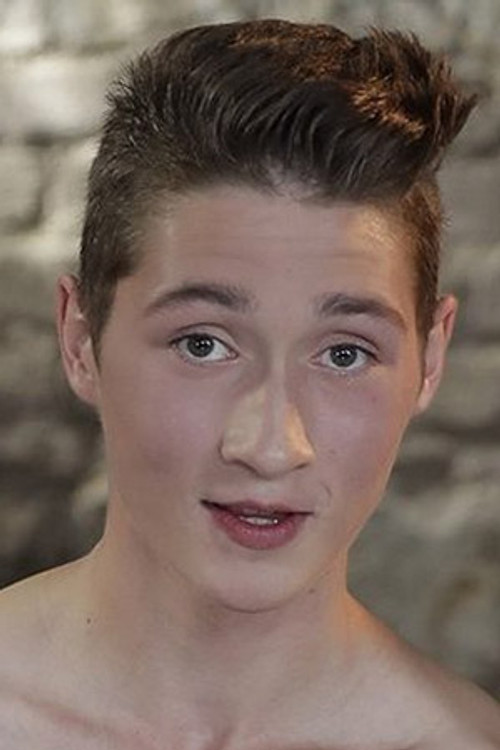 Simon Caress profile