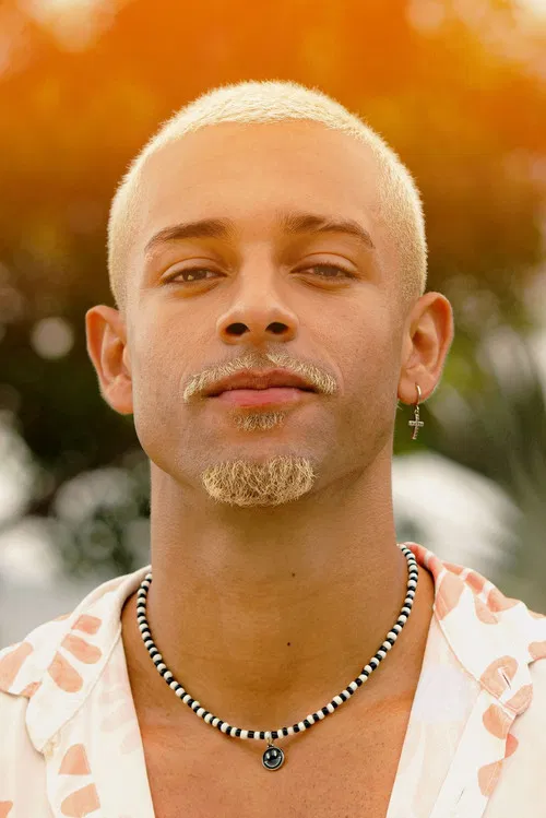 Willian Guimarães profile