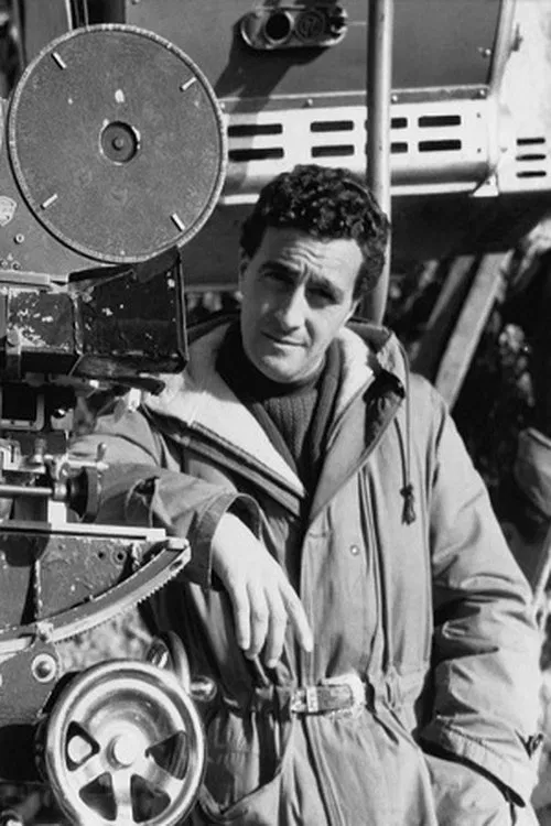 Giuseppe De Santis profile