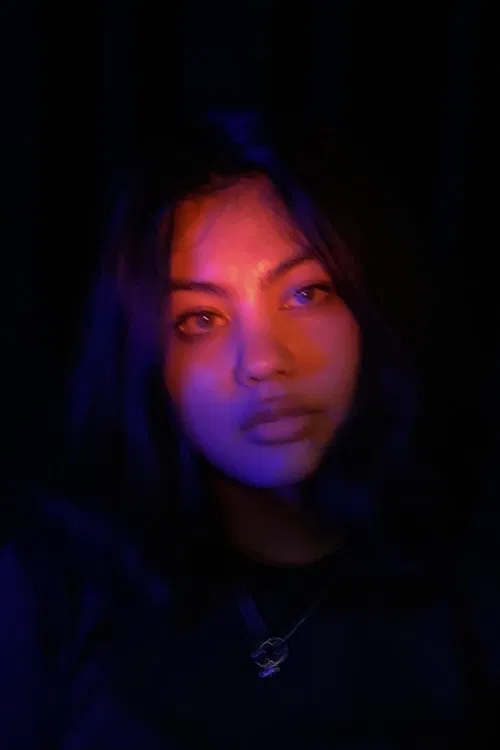 Charlize Younglove profile