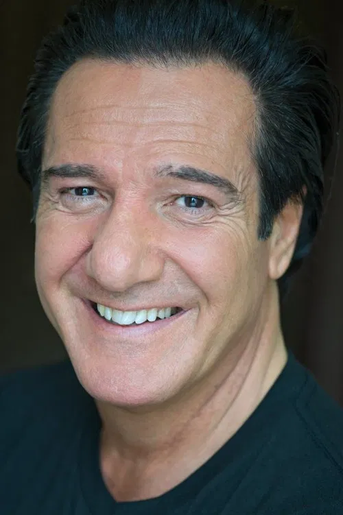 Dino Tosques profile