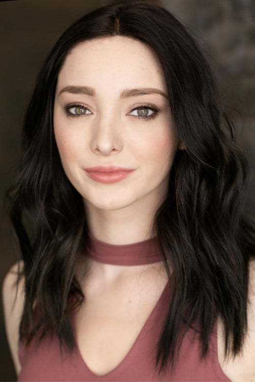 Emma Dumont profile
