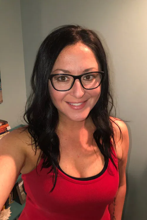 Tara Haskins profile