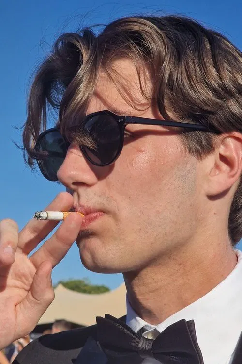 Olly Francis profile