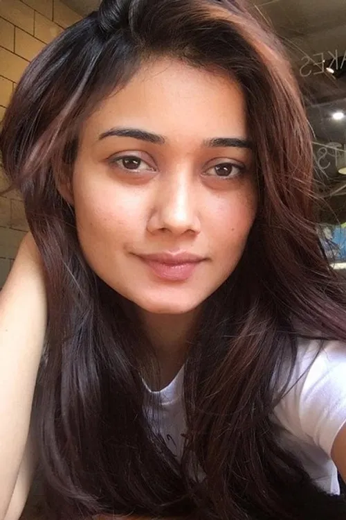 Meenakshi Chand profile