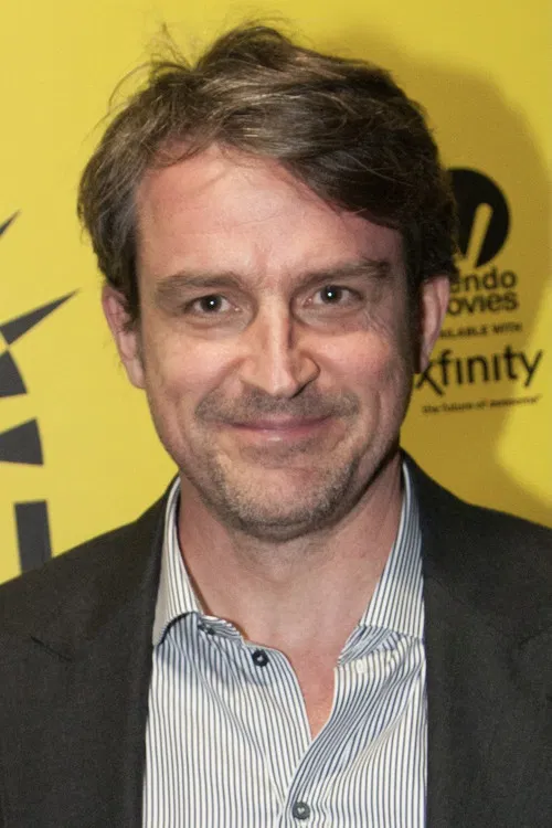 Lorenzo Vigas profile