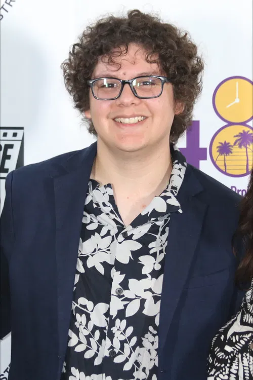 Aaron Saldaña Cisneros profile