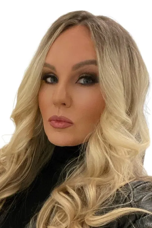 Shayna Wayne profile