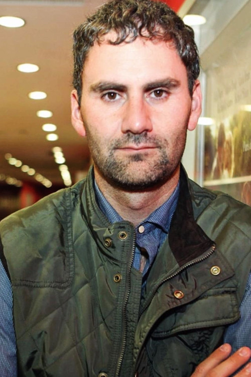 Álvaro Curiel profile