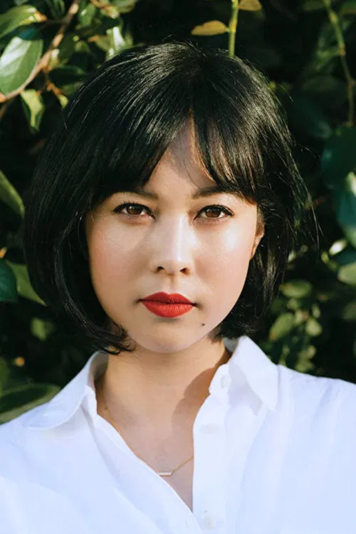 Alisa Xayalith profile