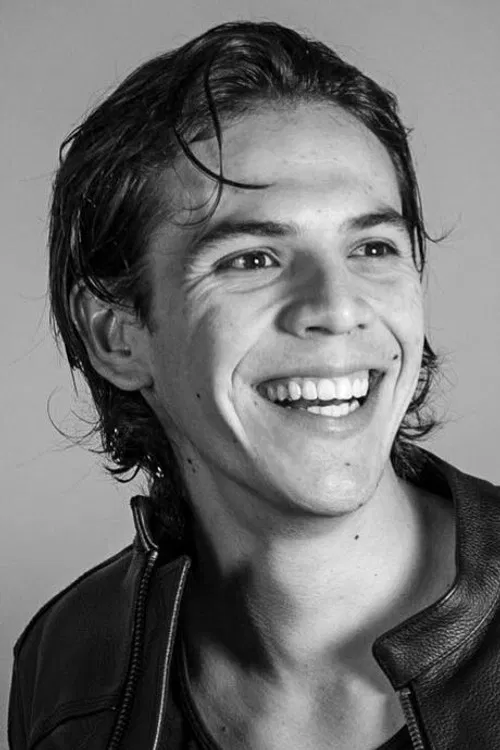 Andrés Estrada profile