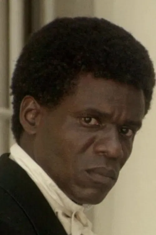 Luis Francisco Cruz profile