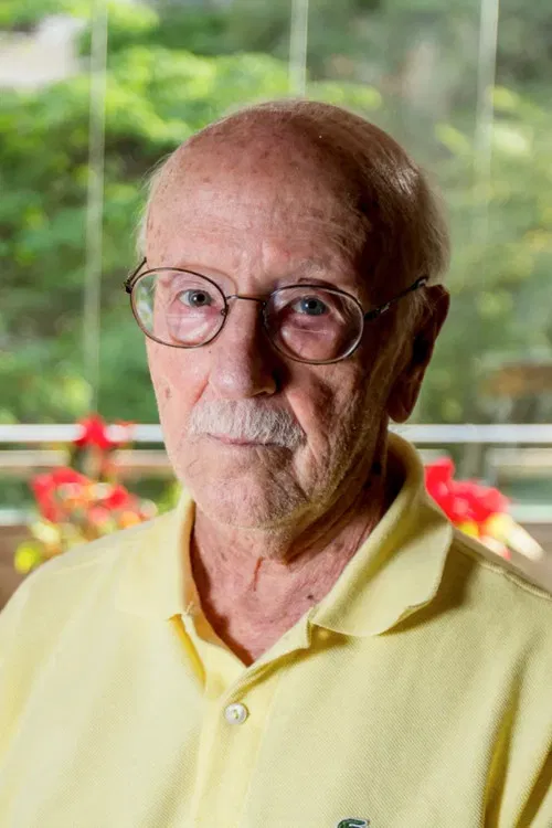 Helio Bicudo profile