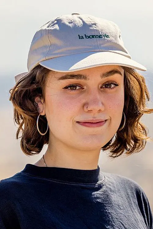 Emma van der Velden profile