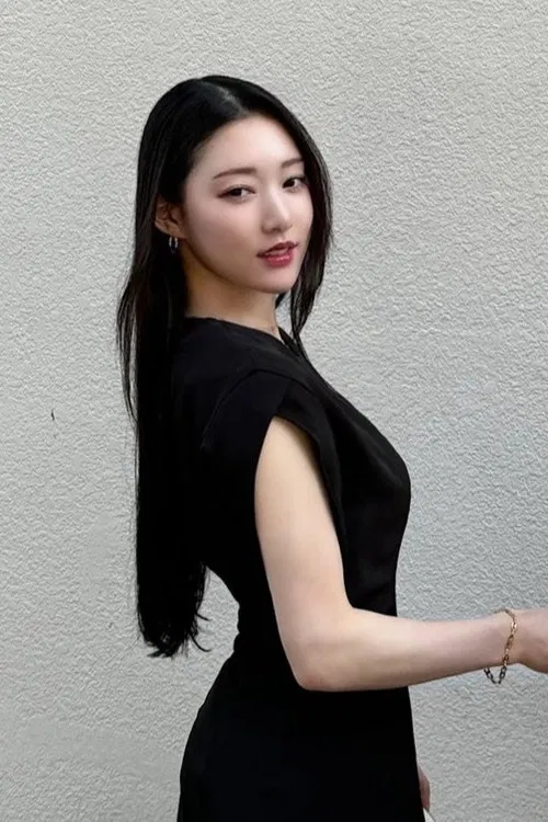 Fumi Taniguchi profile