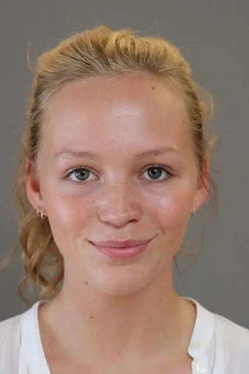 Freja Bella Lindahl profile