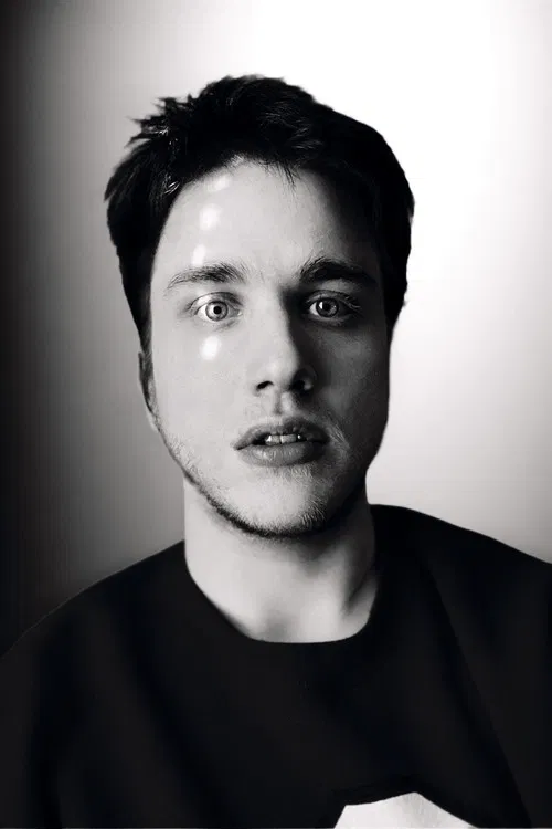 Dakota Smith profile