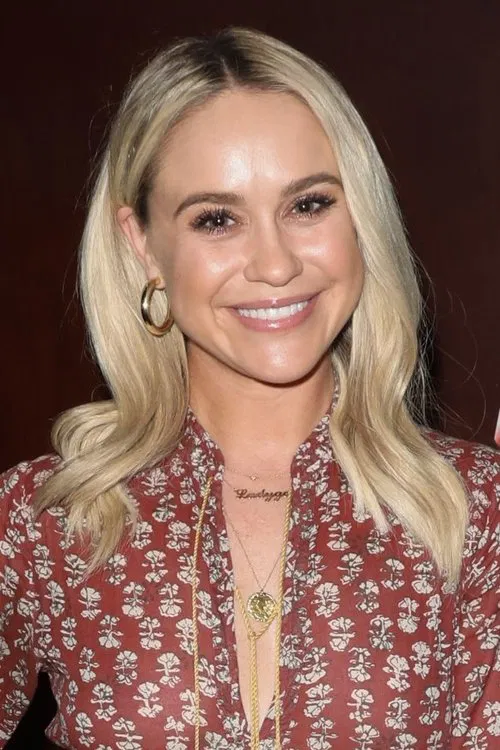 Becca Tobin profile