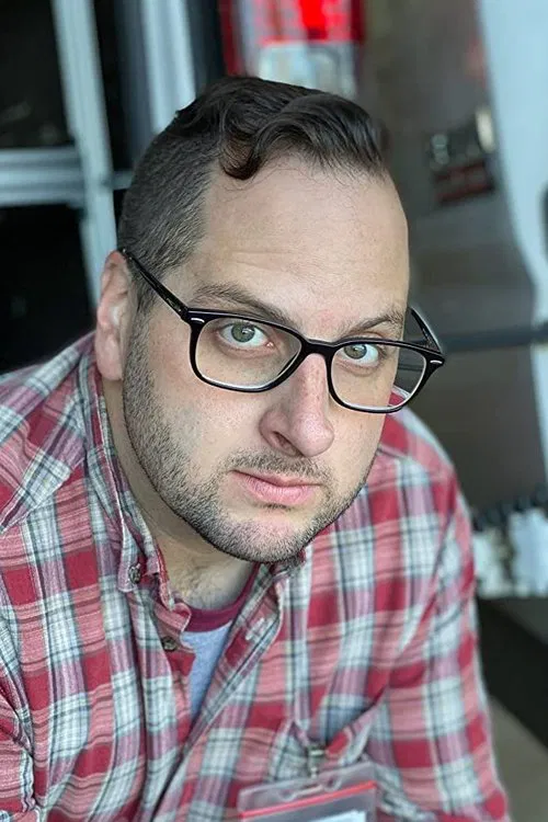 Adrian DiGiovanni profile