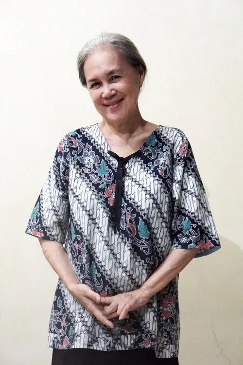 Tina Roostiati profile