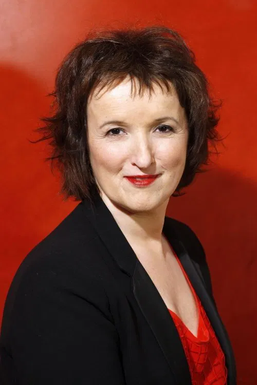 Anne Roumanoff profile