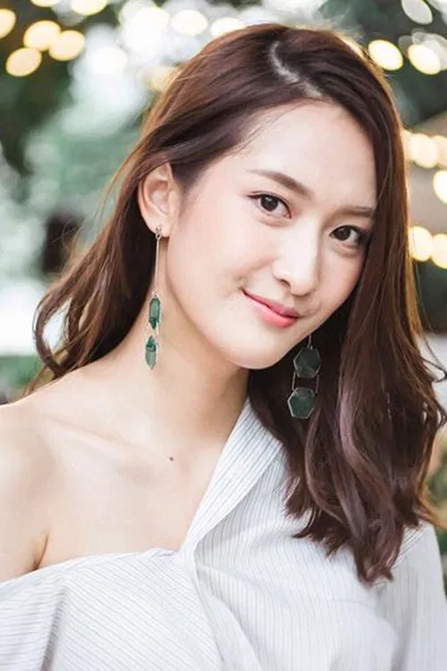 Sandy Chalida Klampan profile