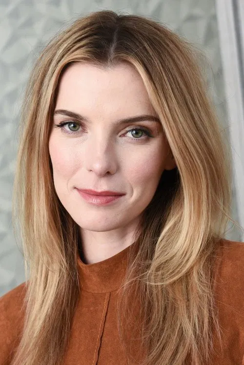 Betty Gilpin profile