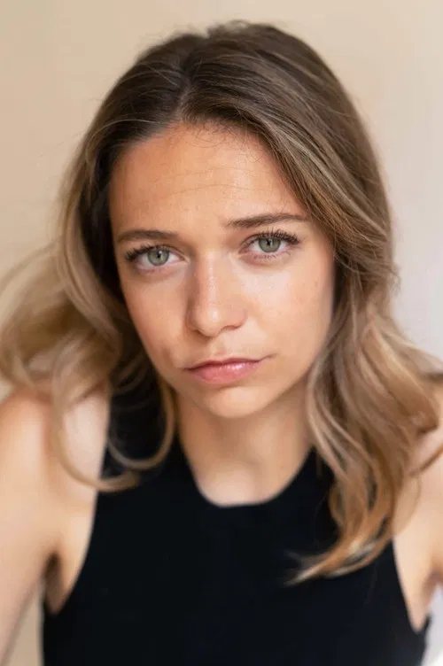 Louisiane Ader profile