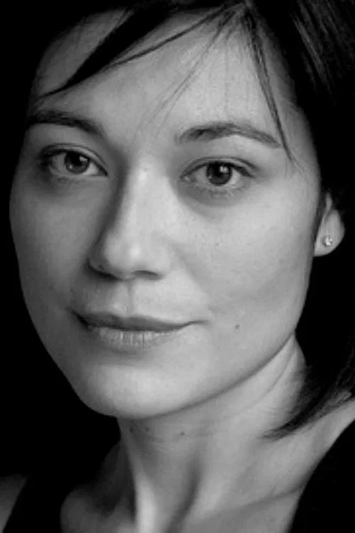 Sara Houghton profile