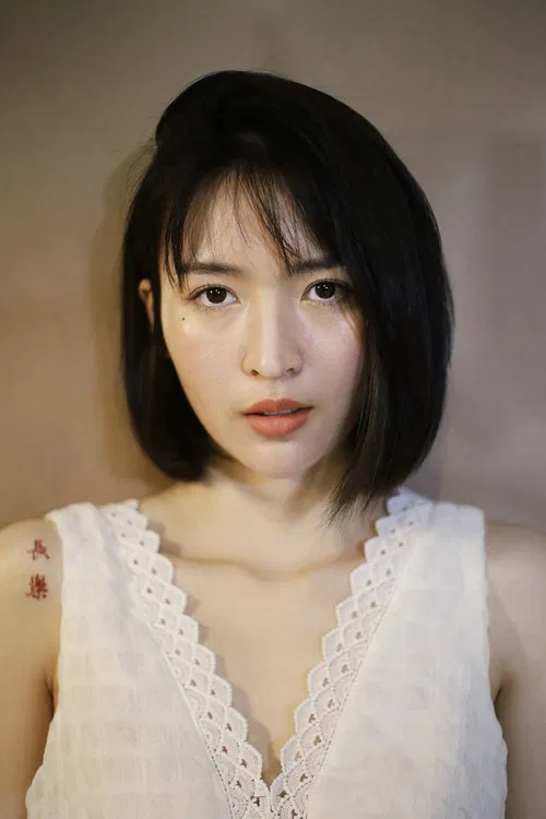 Ploypapat Kunphrom profile