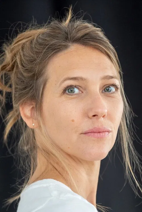 Florine Delobel profile