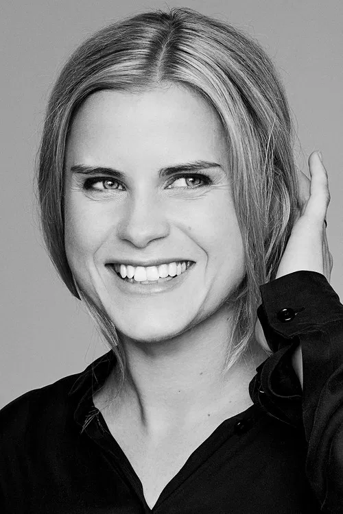 Celie Sparre profile