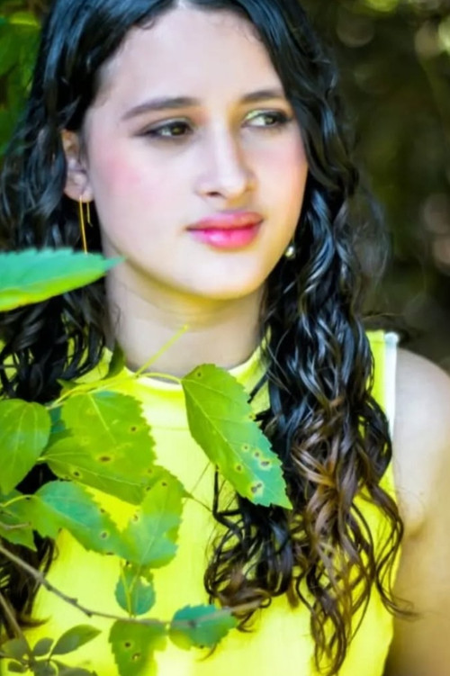 Monique esmerio profile