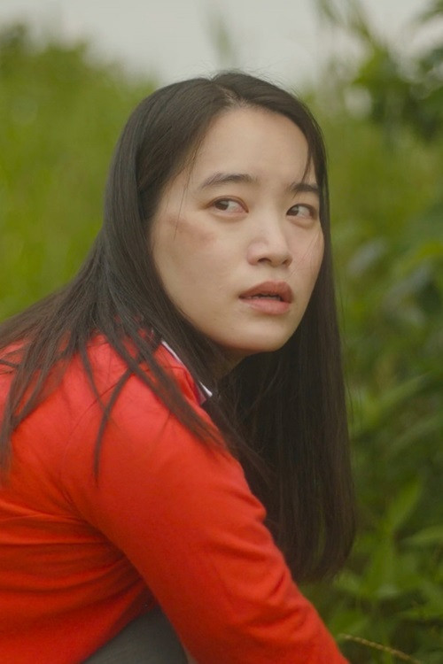 digging woman poster