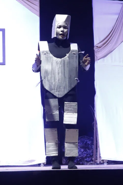 Fidhalia Trinanda Masbie profile