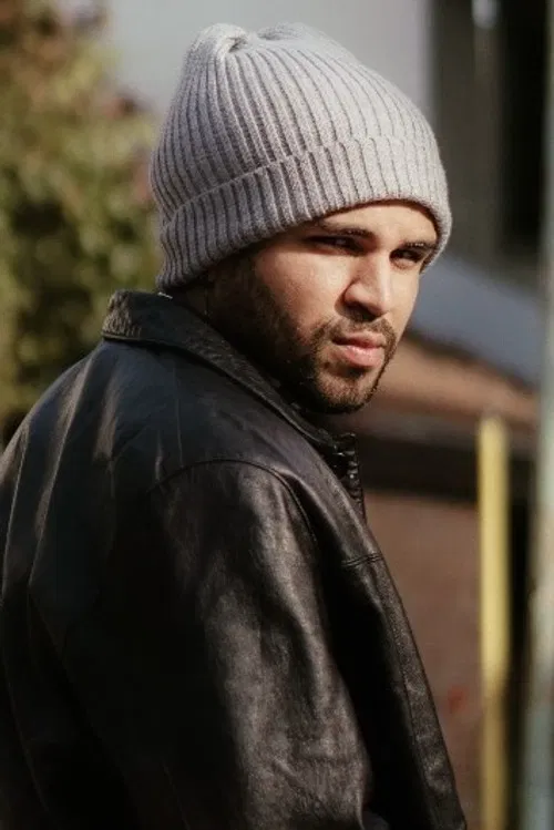 Oliver Martin profile