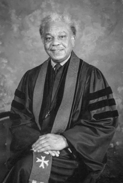 Kingsley Tweed profile