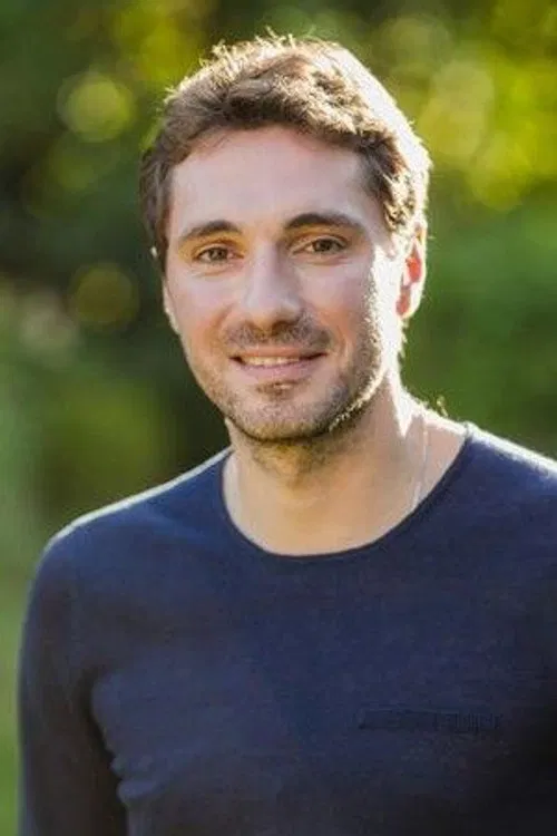 Geoffrey Sauveaux profile