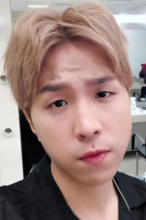 Daikon Huang Liang Jun profile