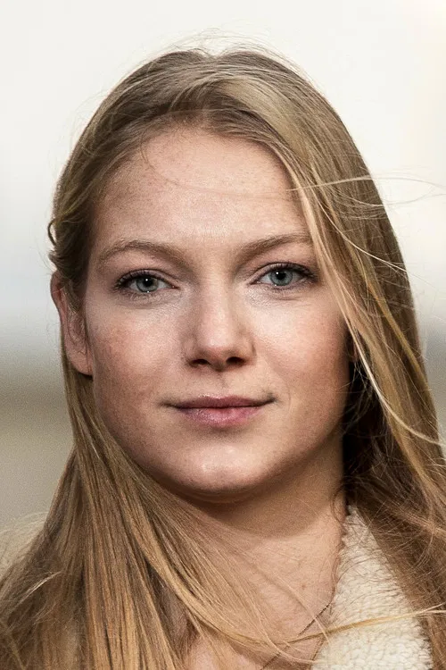 Saga Garðarsdóttir profile