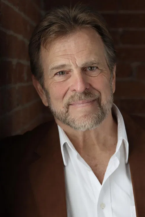 Link Lindquist profile