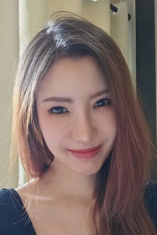 Somo Ploypimpha profile