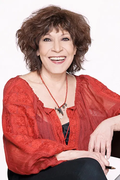 Cristina Pacheco profile