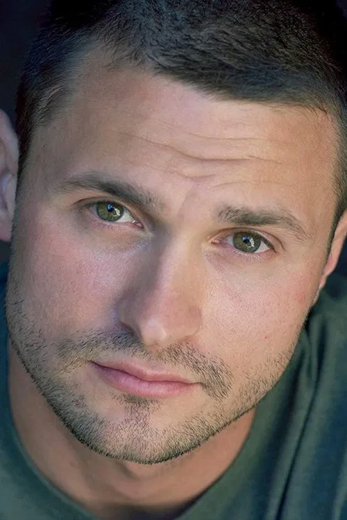 Derek Thompson profile