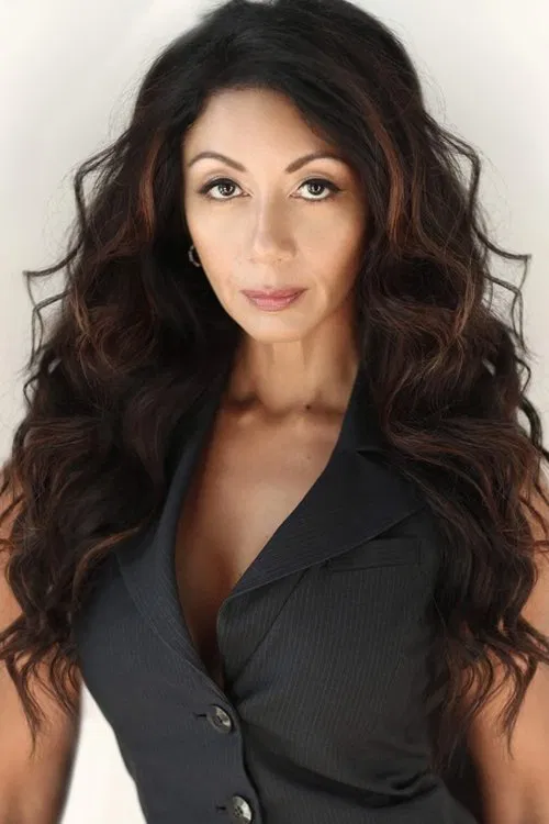 Kaaren de Zilva profile