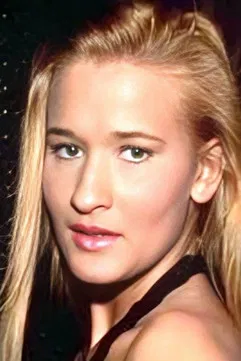 Natalie Sallai profile